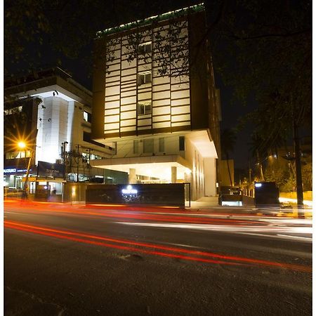 Tulip Inn Bangalore Exterior foto